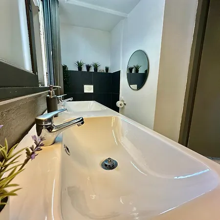 Bright Studio 4 A Short Stay Near Oaka - Iaso - Ygeia - Mitera Hospitals Athens Exterior photo